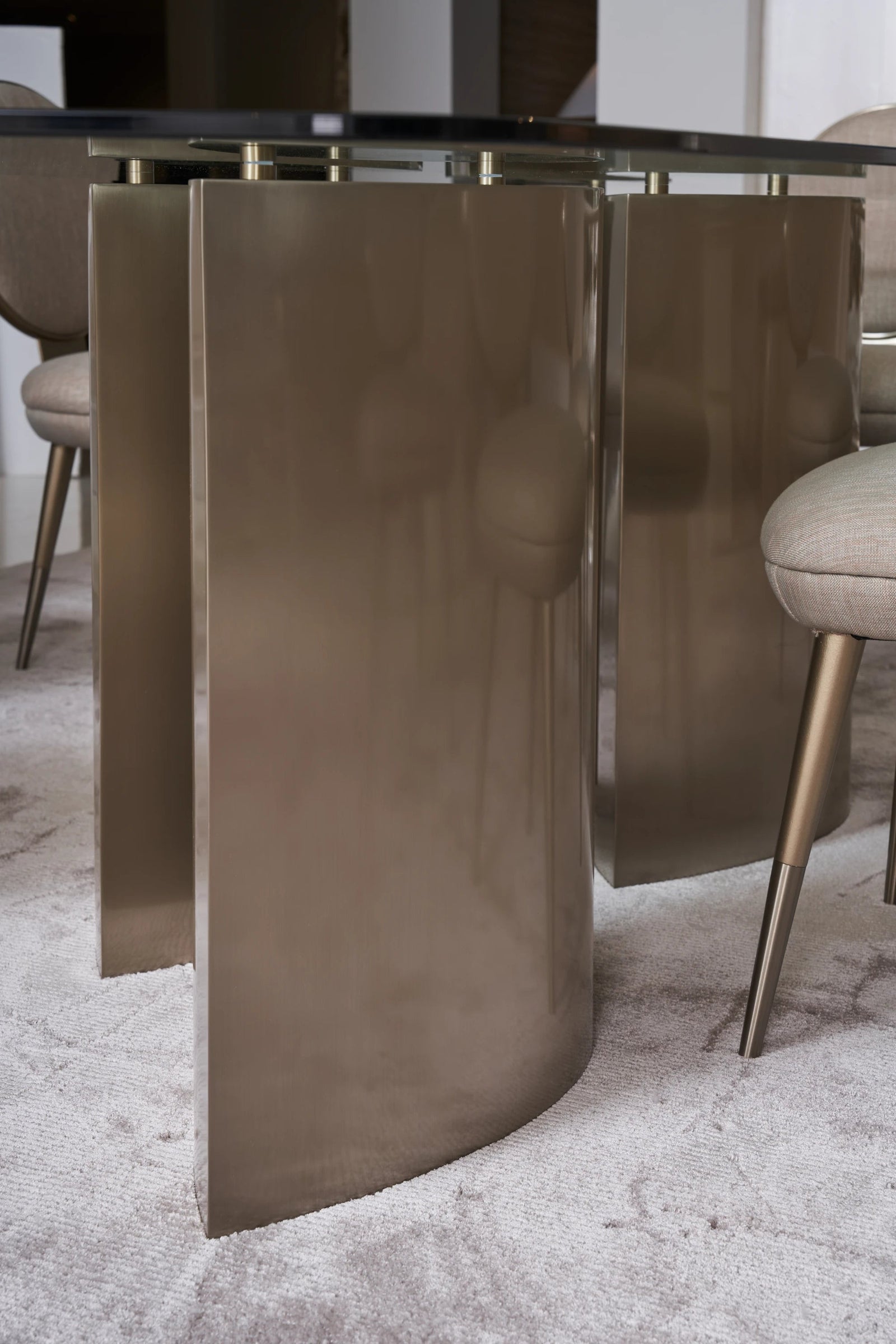 Caracole Aphelion Dining Table – side view