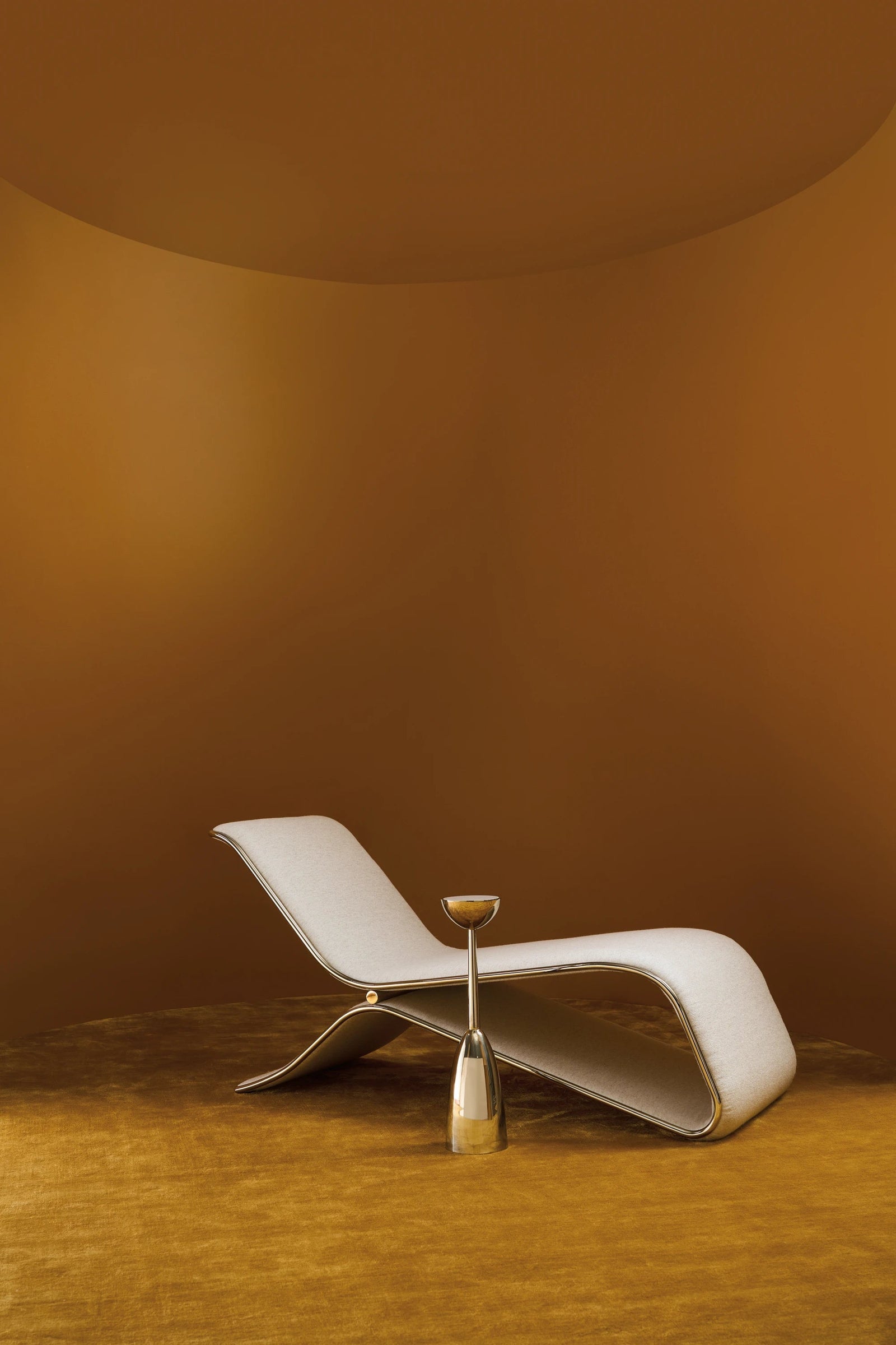 Caracole Gamma Spot Table – angle view