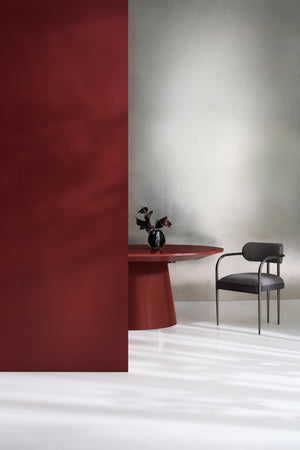 Caracole Paragon Dining Table – angle view