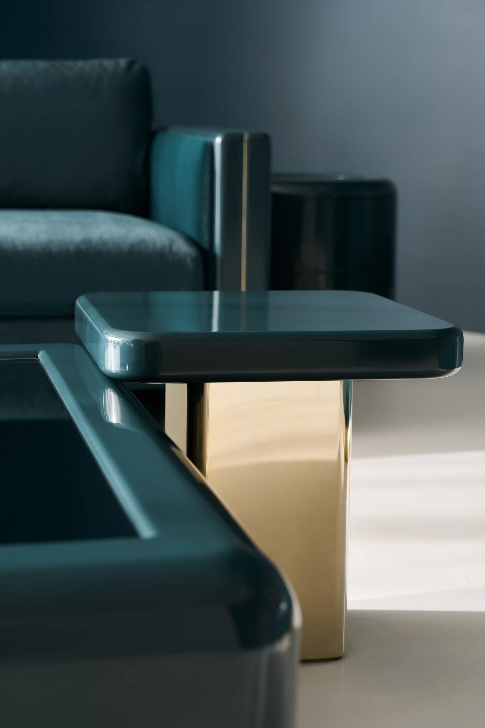 Caracole Gelee Accent Table – view 10
