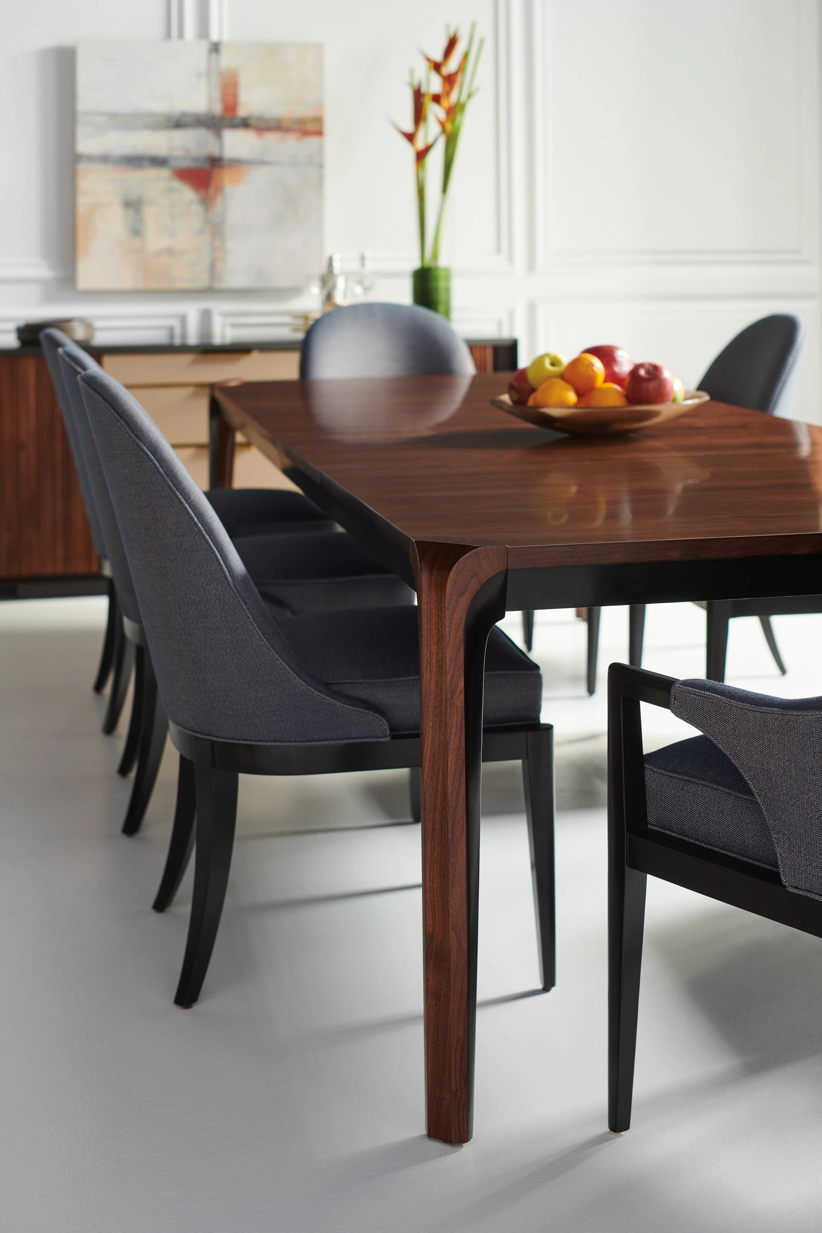 Caracole Natural Choice Side Dining Chair – room setting