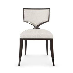 Caracole First Chair – front view