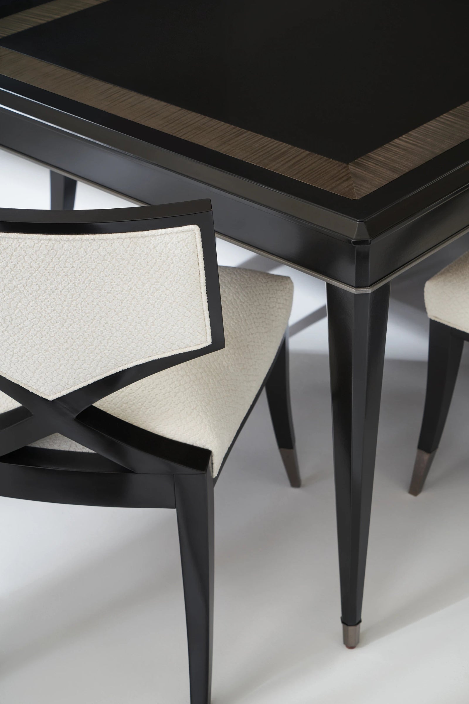 Caracole First Chair – room setting