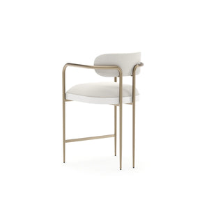 Caracole Emphasis Counter Stool – room setting