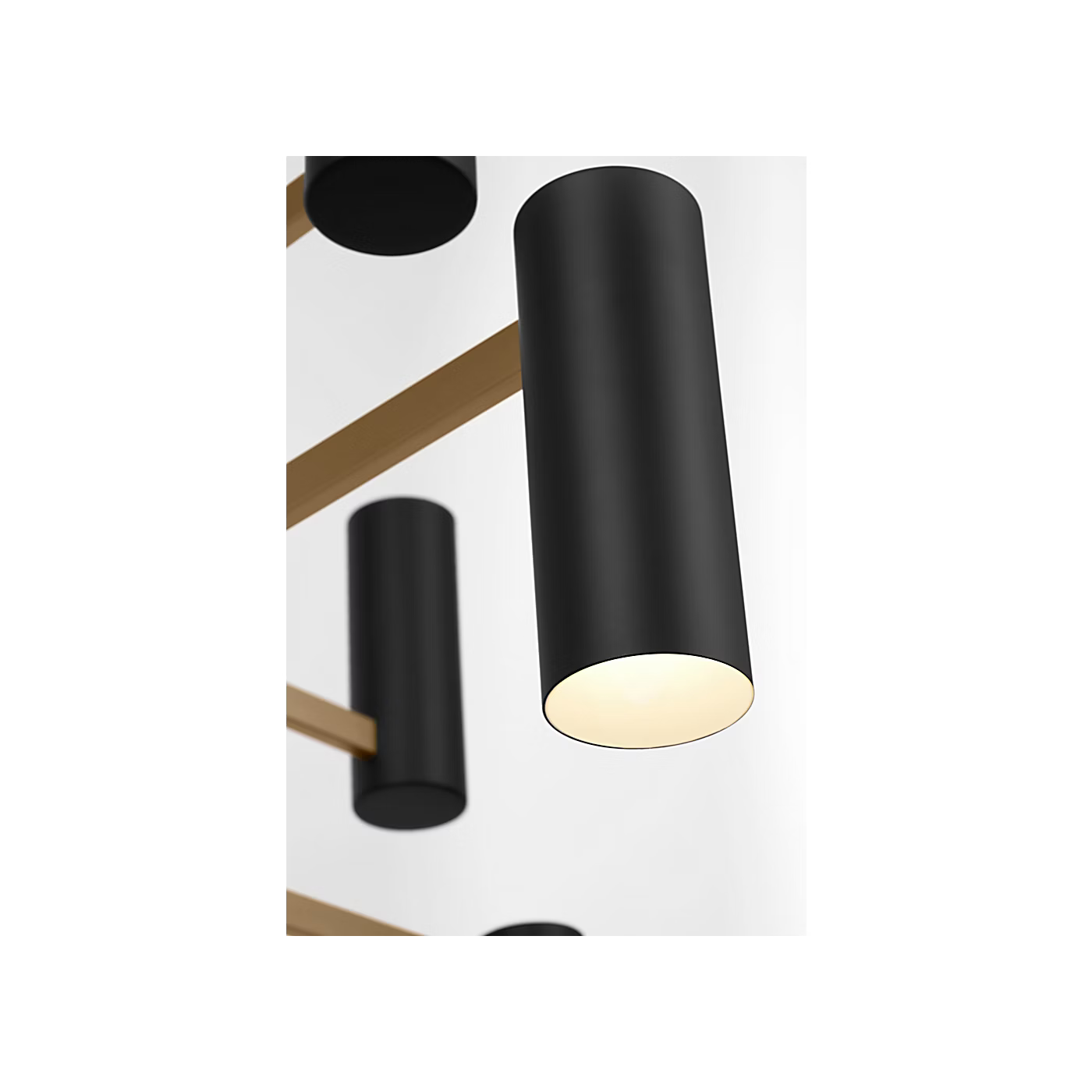 Zentro Eight Light Chandelier With LED Bulbs