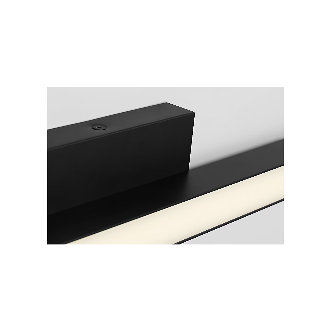 Marque 30 LED Vanity
