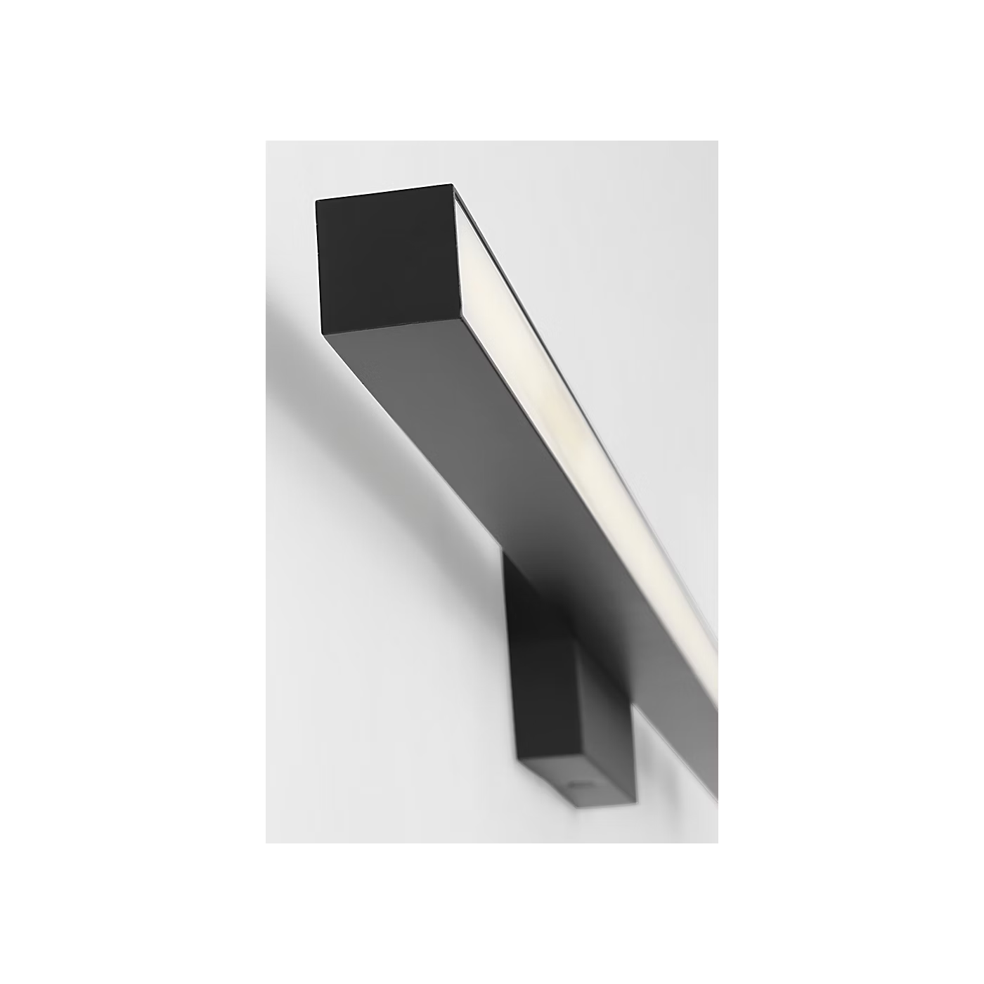 Marque 36 LED Vanity