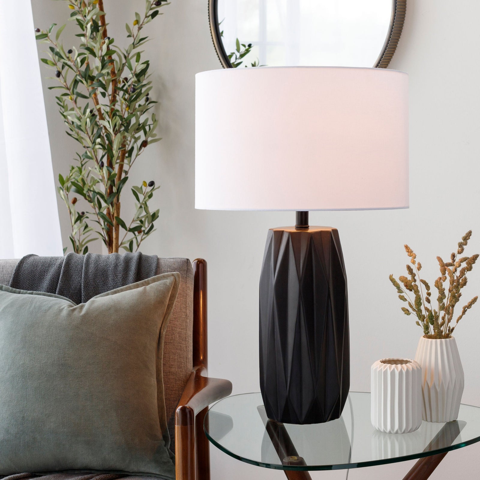 Grimsey Accent Table Lamp – room setting