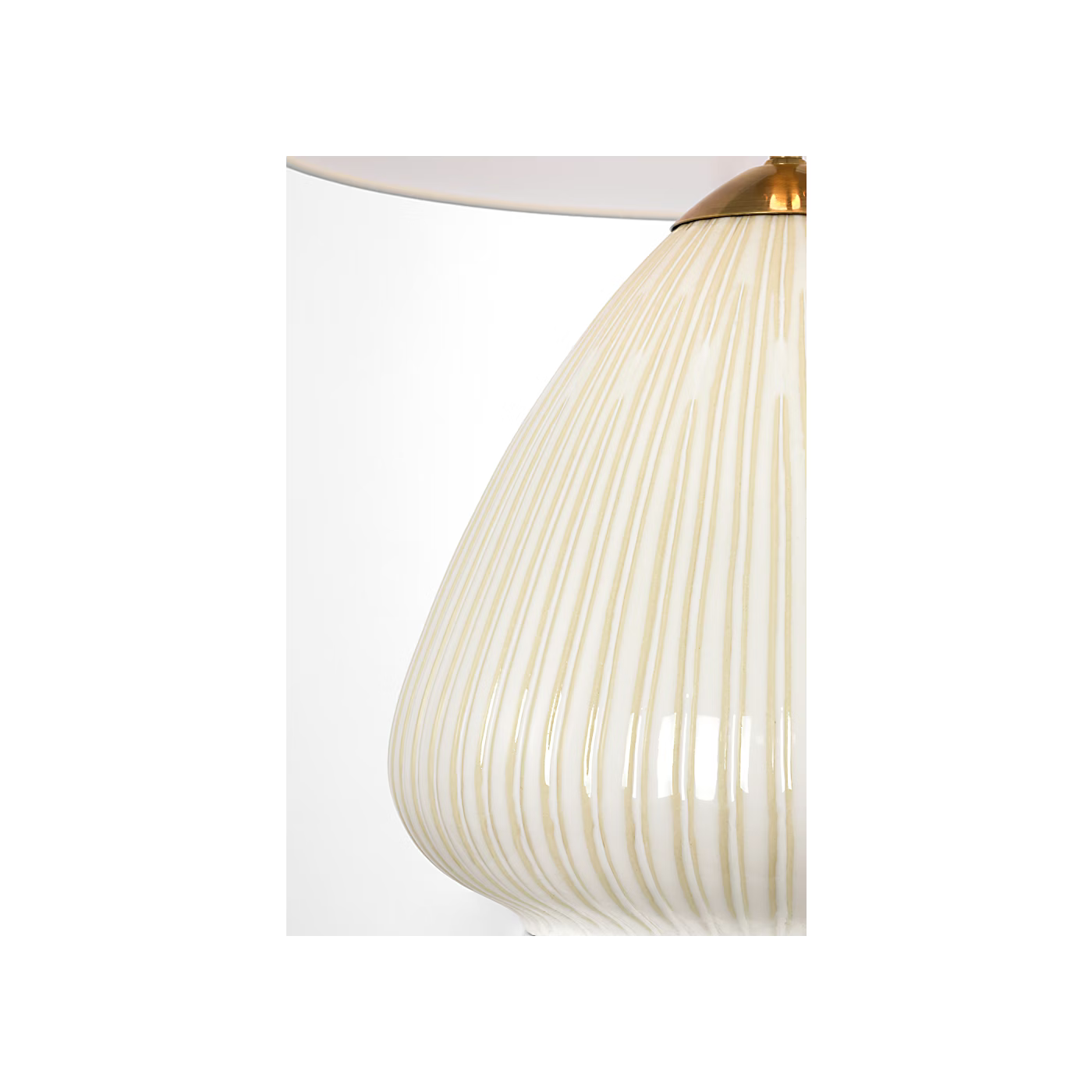 Vesse 28 Table Lamp