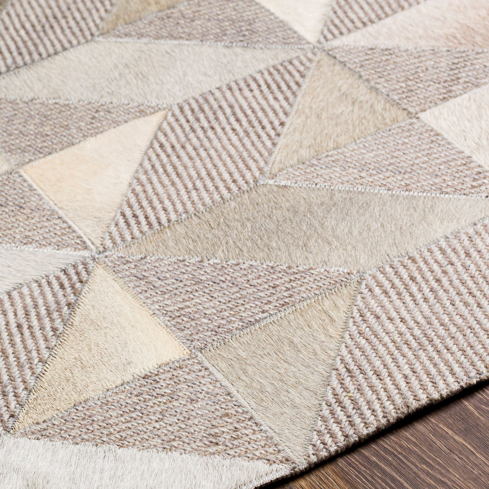 Jardin Handmade Rug 2' x 3' Cream – texture detail