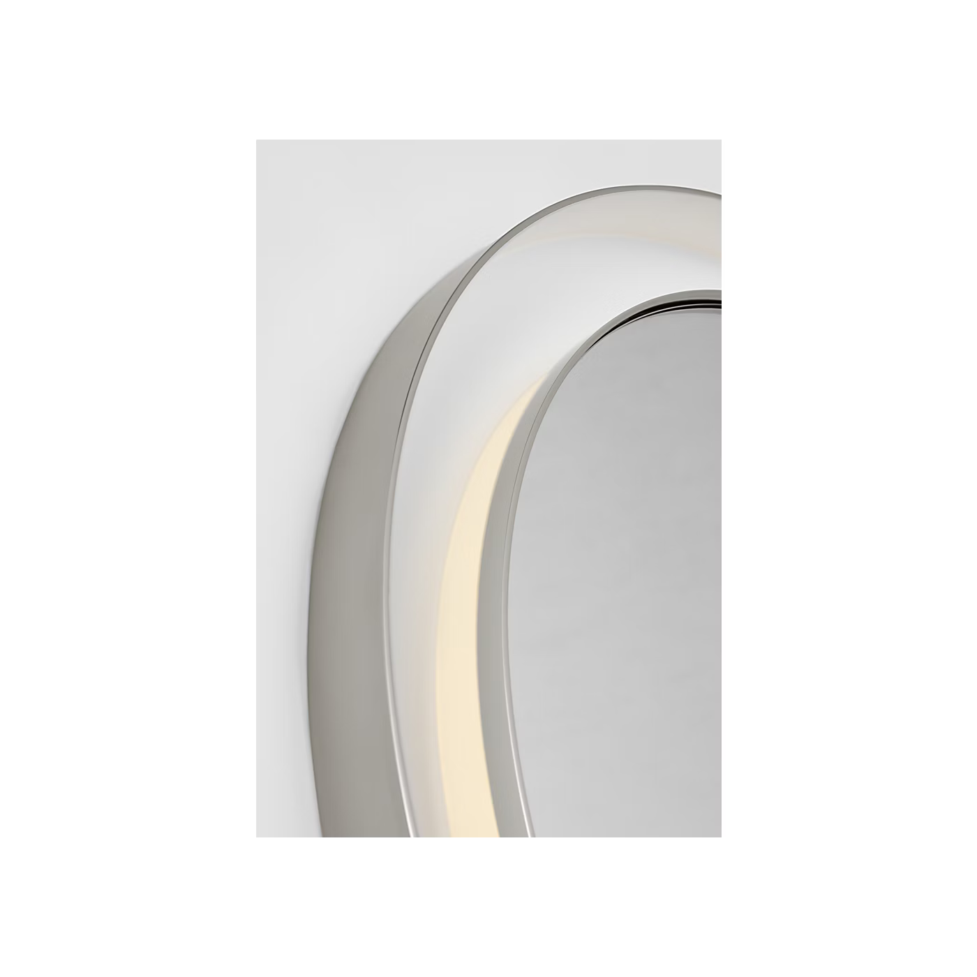 Chopin 24 Round Illuminated Mirror