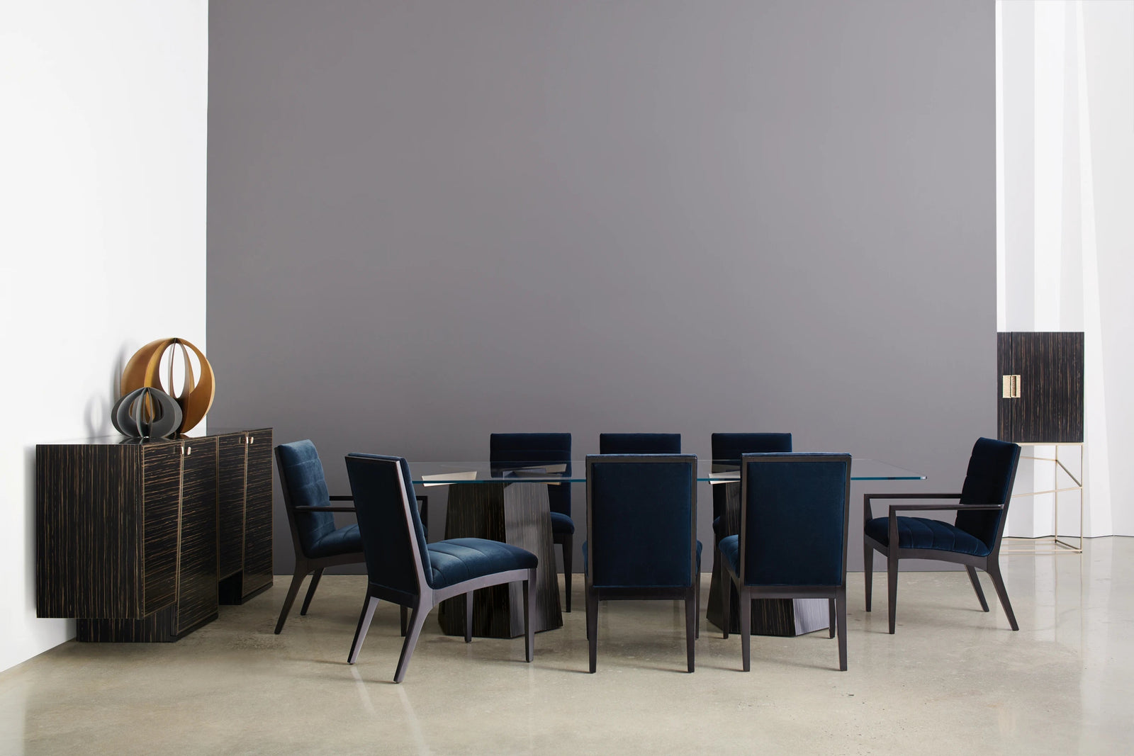 Caracole Vector Dining Table – side view