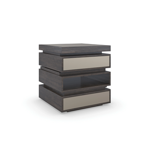 Caracole La Moda Side Table – side view