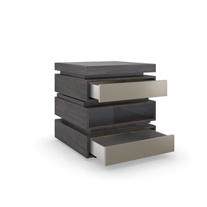 Caracole La Moda Side Table – detail