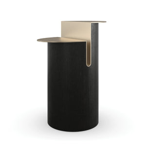 Caracole Discord Side Table – detail