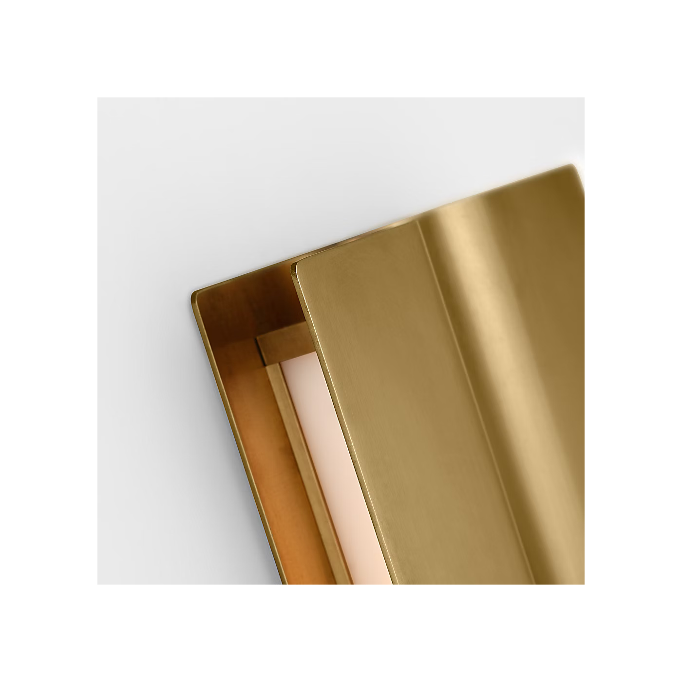 Cloak 36 Vanity