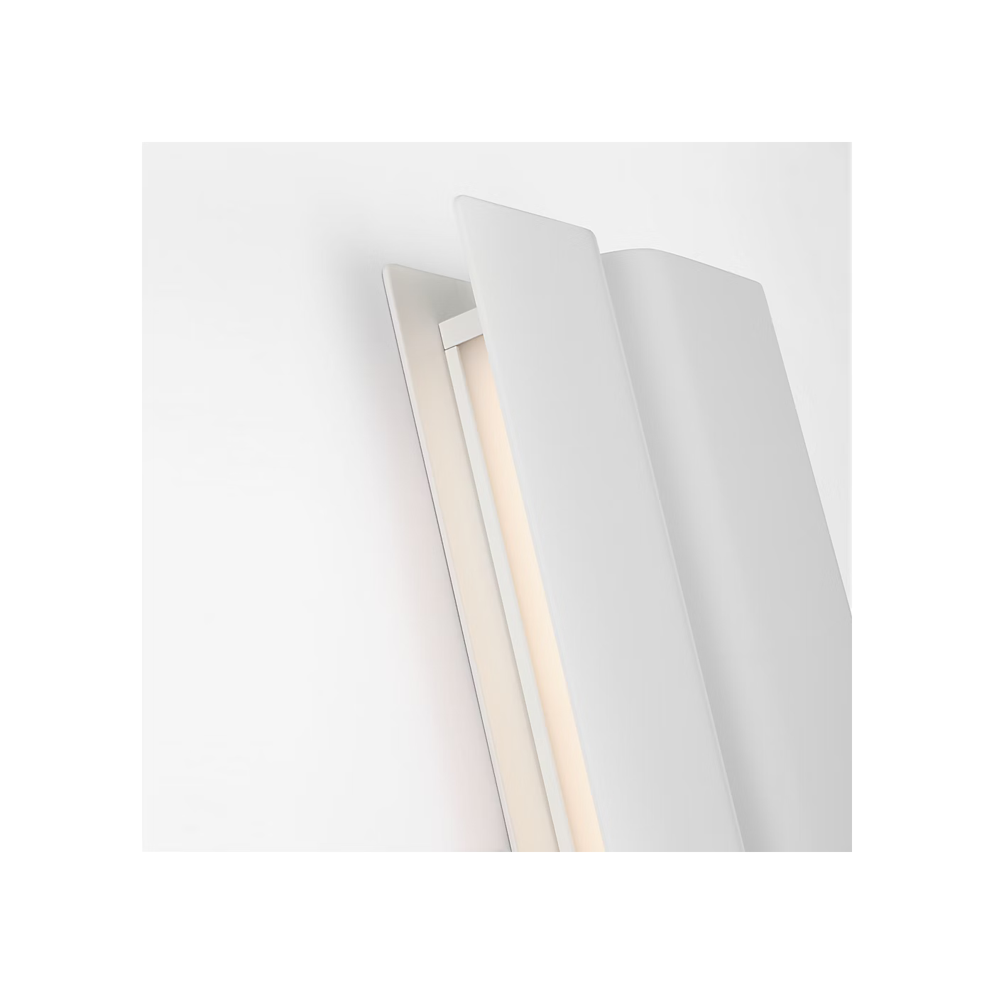 Cloak 36 Vanity