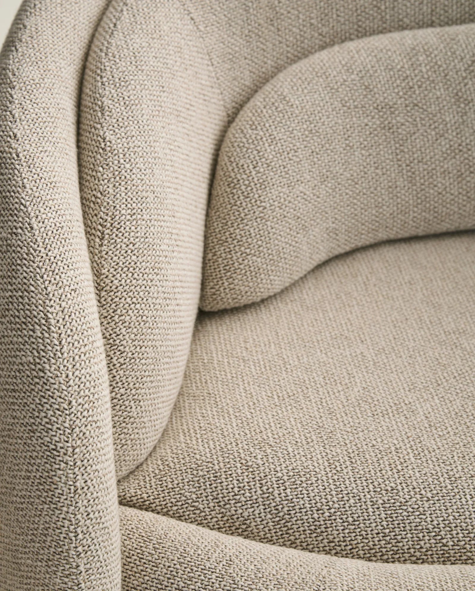 Peonia Sofa 78 Inches