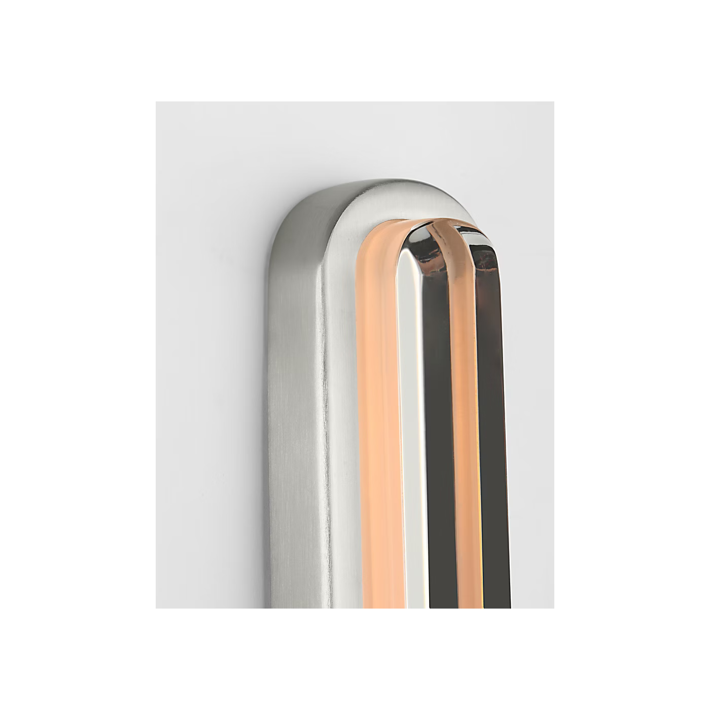 Emera 18 Vanity