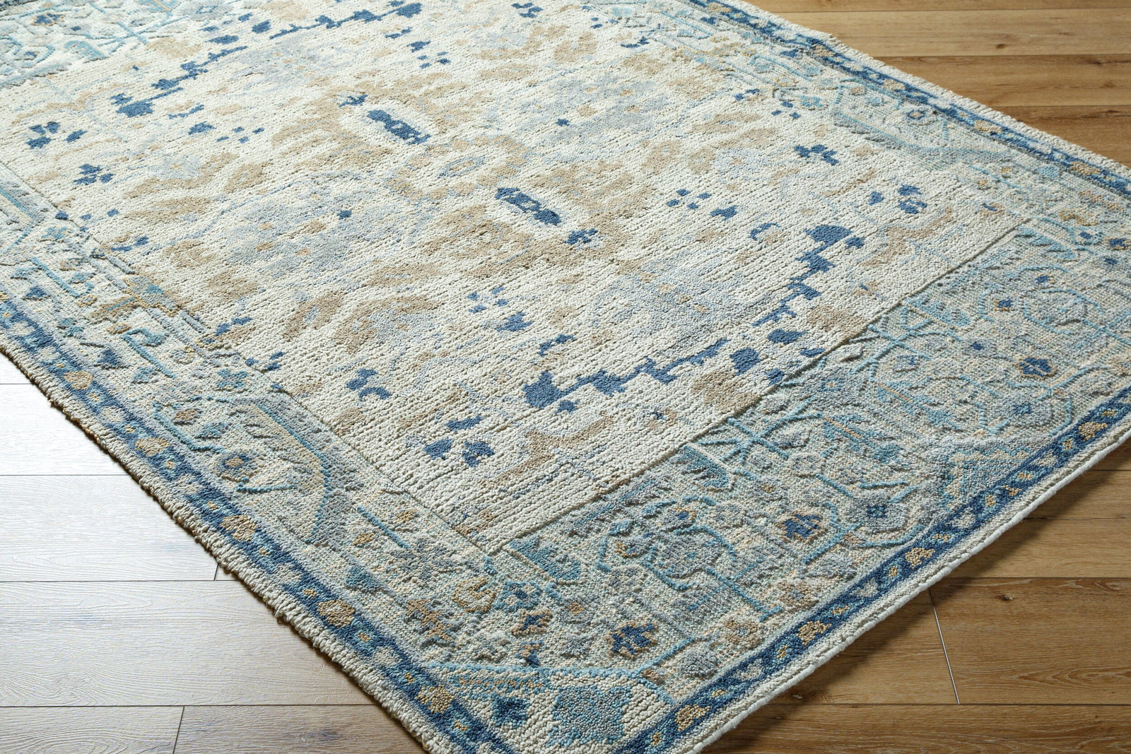 St Moritz Handmade Rug 2' x 3' – corner view