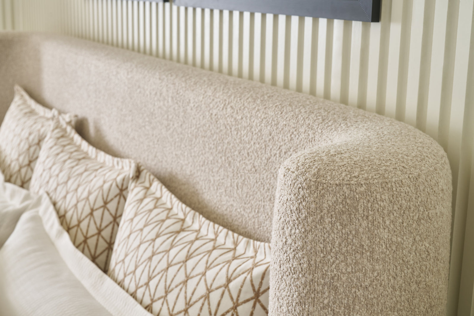 Theodore Alexander Maxwell Upholstered Bed King – room setting
