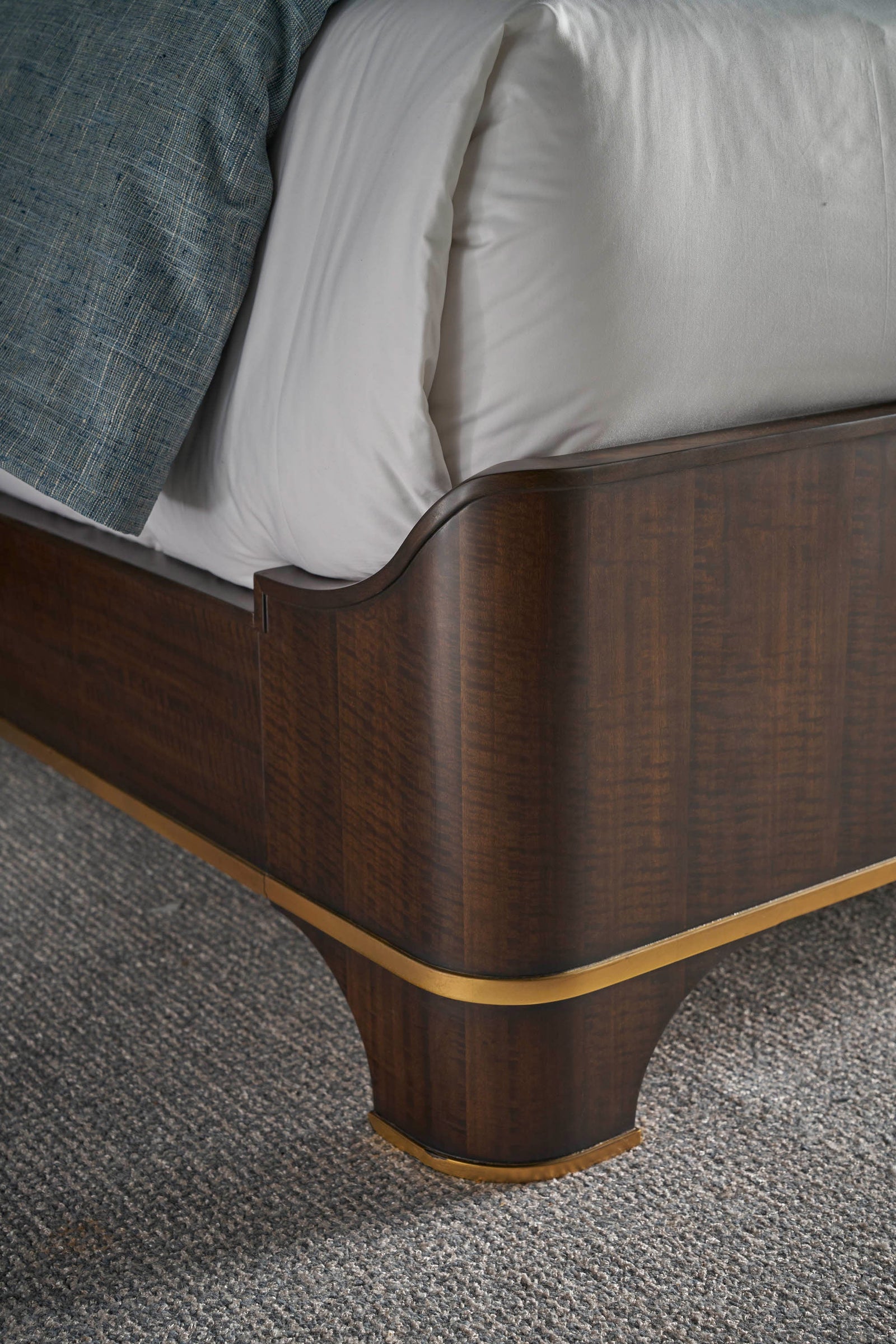 Theodore Alexander Wellington King Bed – room setting
