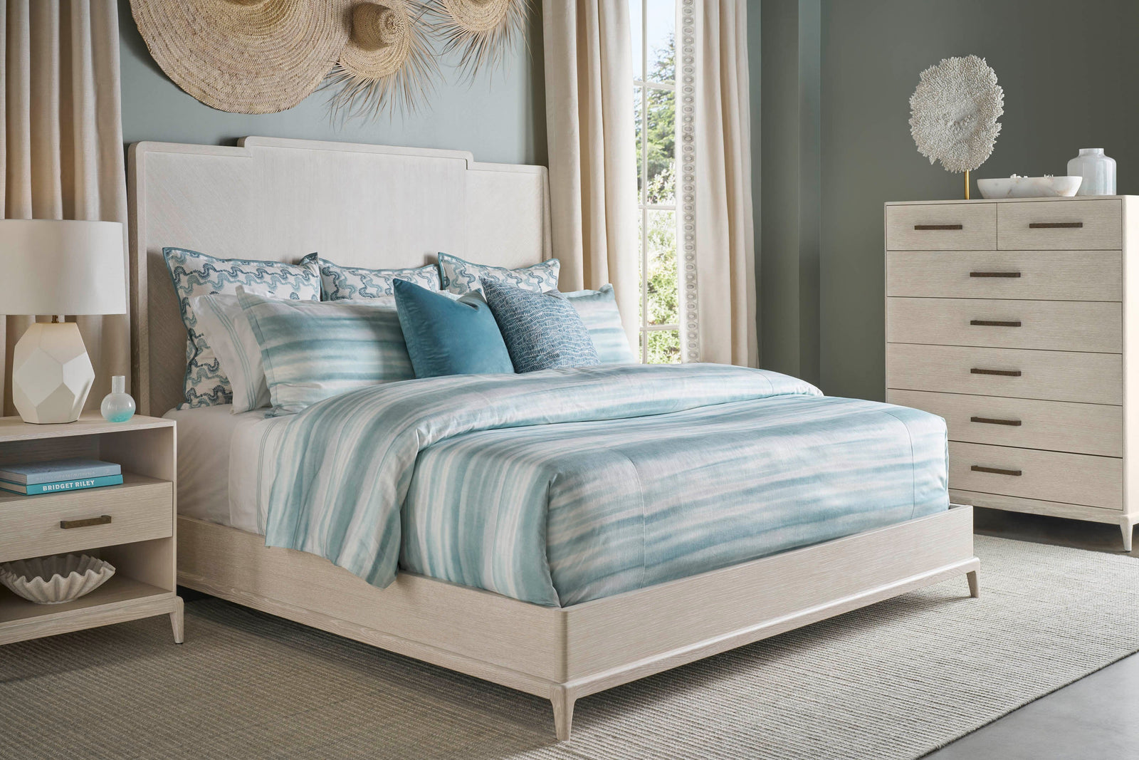 Theodore Alexander Poinciana Bed King / Sandbar – room setting