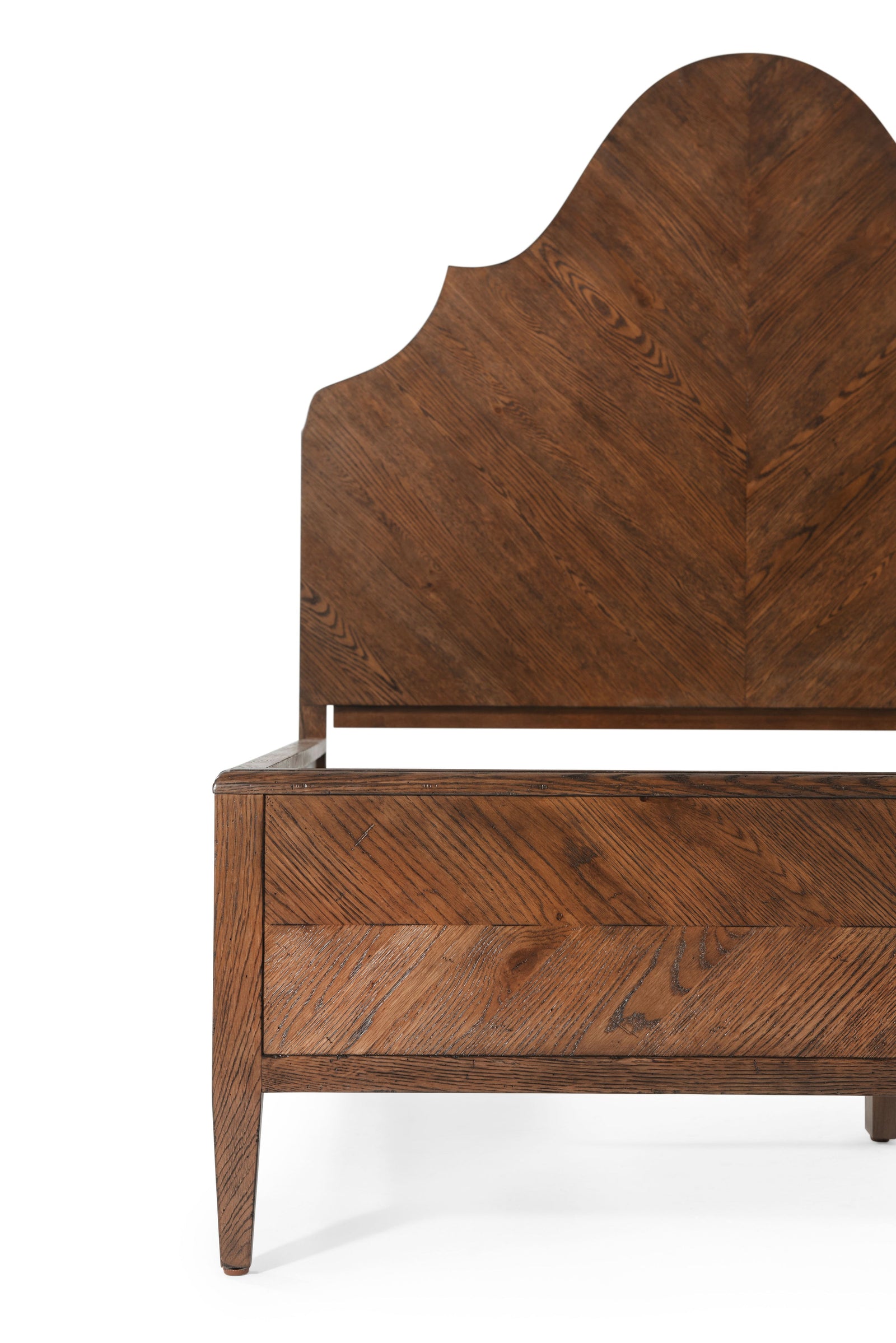 Theodore Alexander Nova Bed Queen / Dusk – room setting