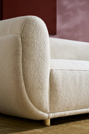 Caracole Cocoon Sofa – detail
