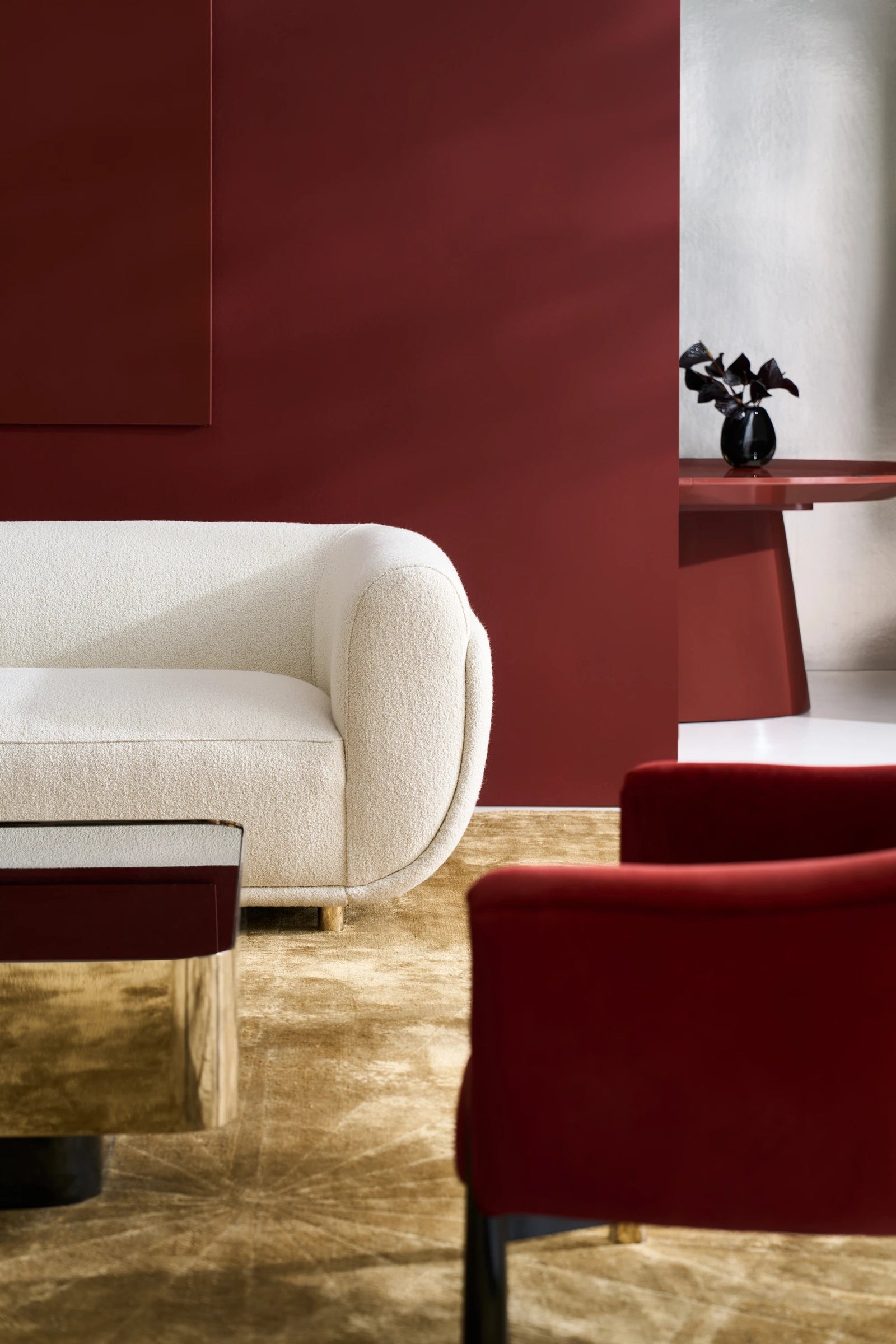 Caracole Cocoon Sofa – room setting