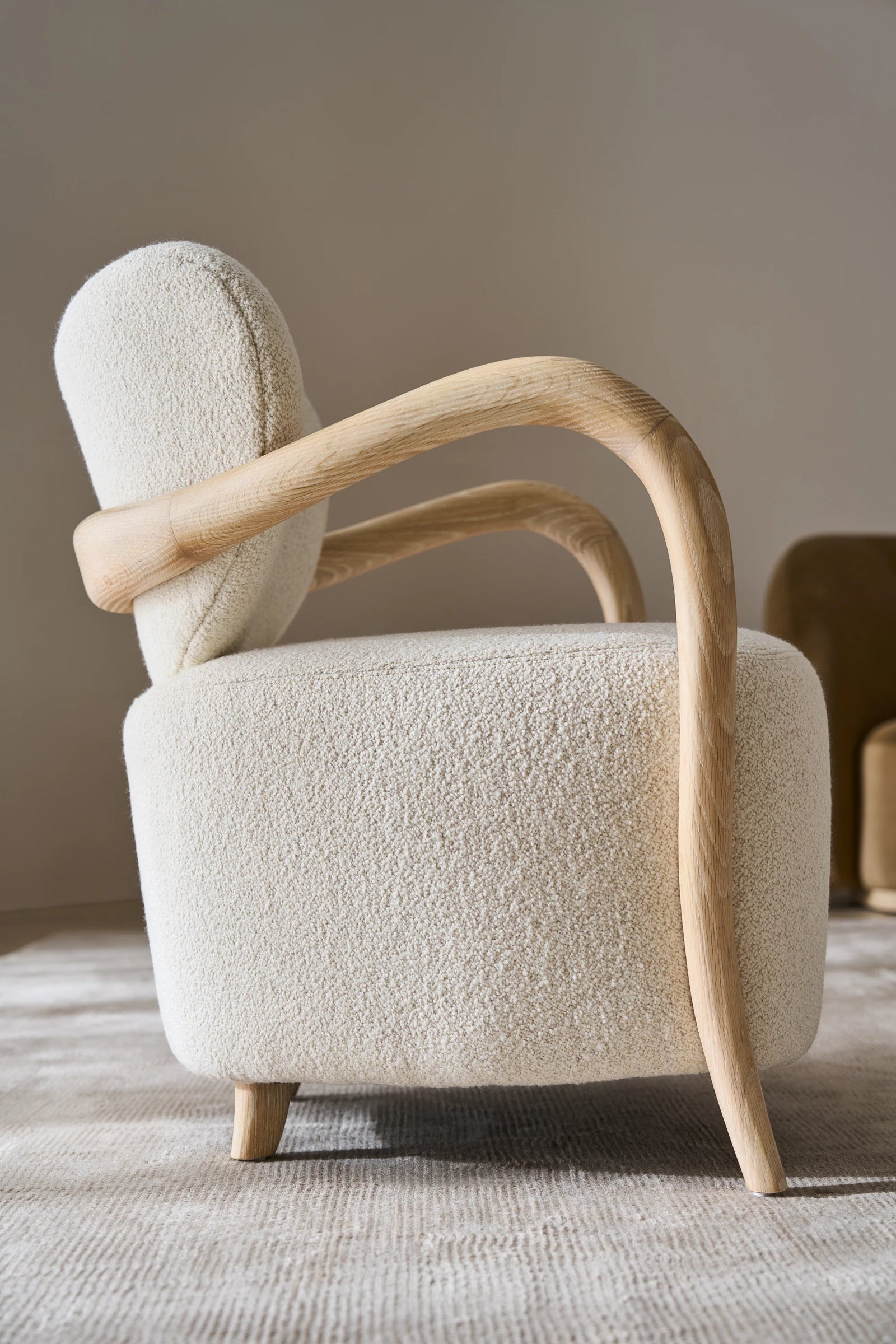 Caracole Ashanti Chair – side view