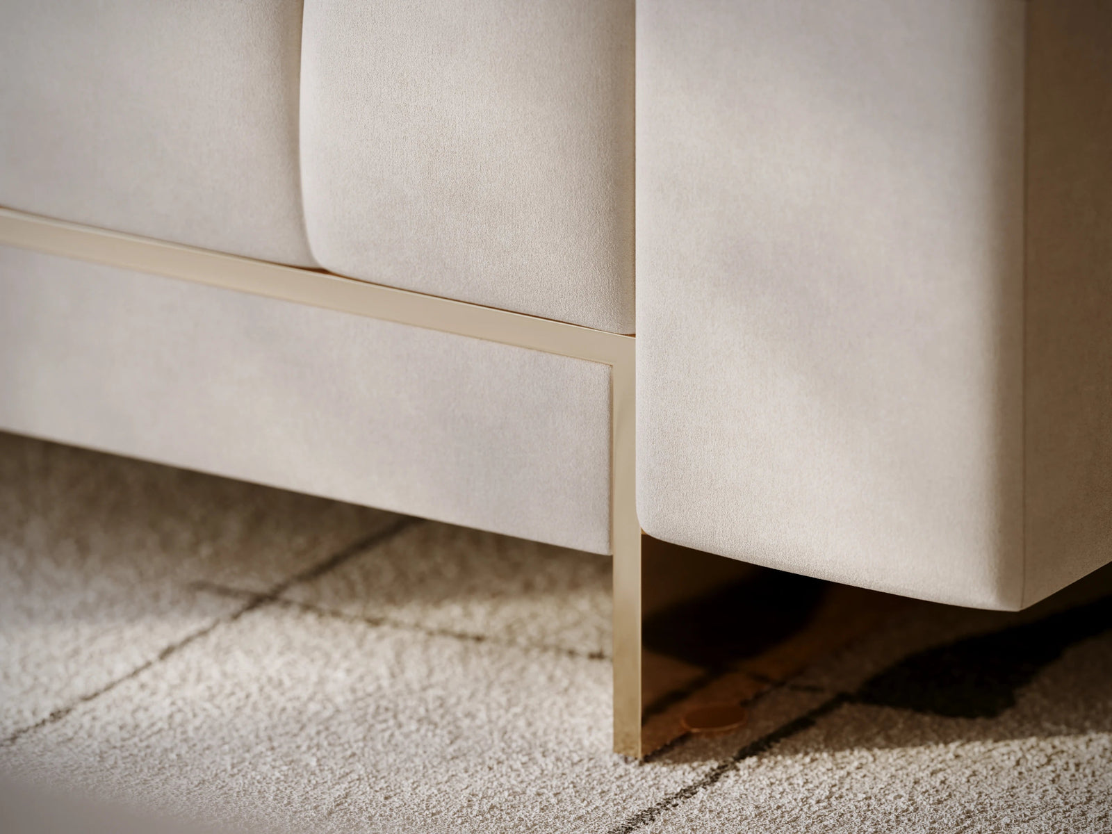 Caracole Well Balanced Accent Chair – detail