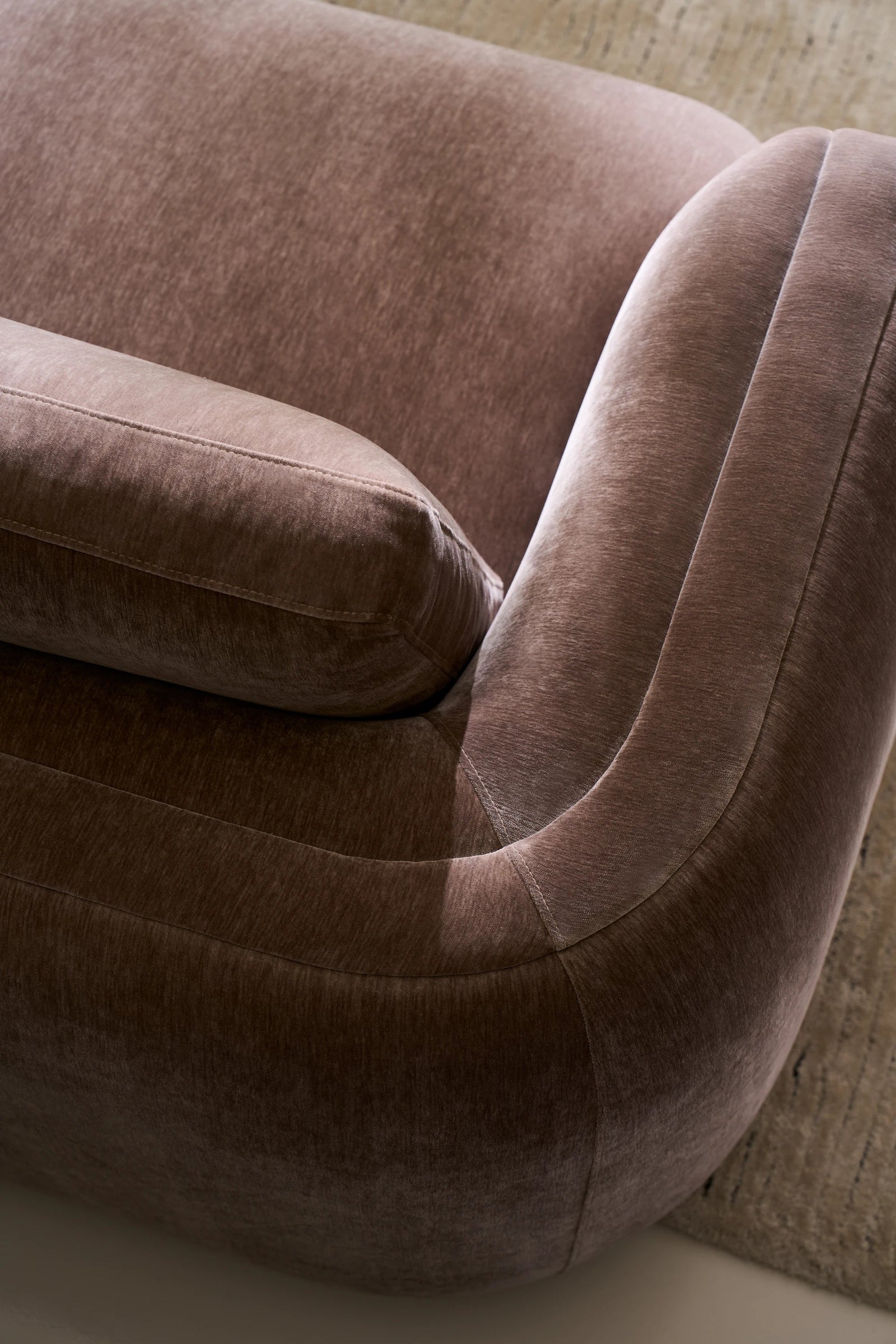 Caracole Overlap Sectional – view 15