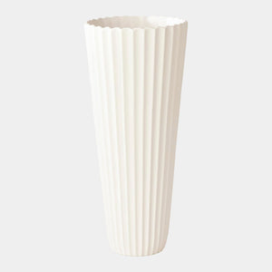 Global Views Cassian Flute Tall Vase – detail