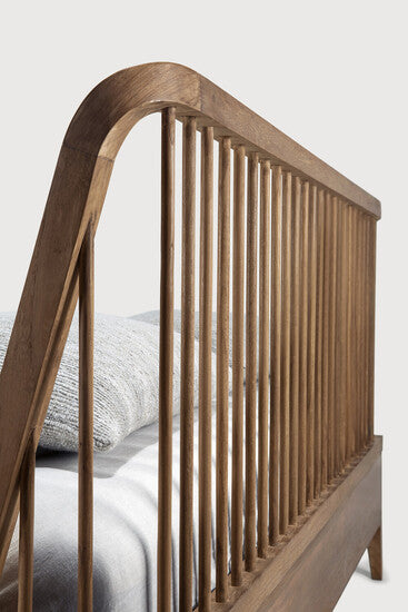 Spindle Bed - Ethnicraft
