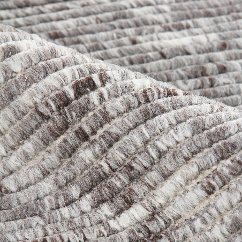 Kaza Gray & Ivory 100% New Zealand Wool